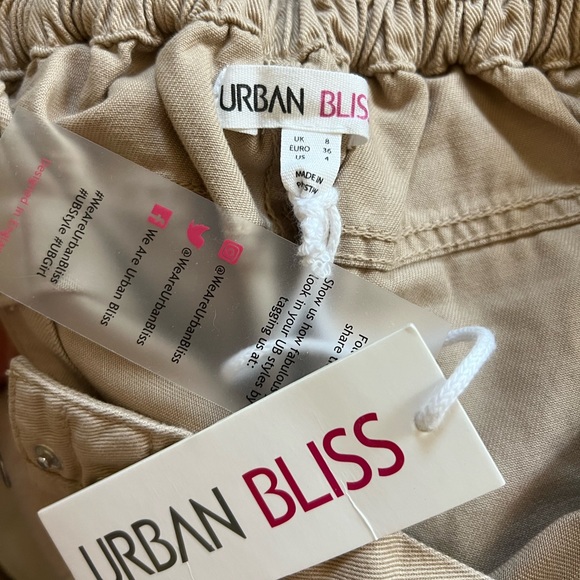 Urban Bliss Tailored Pants - Picture 4 of 4
